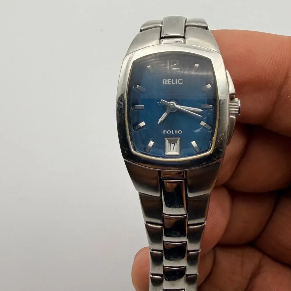 Elegant Relic Folio Quartz Watch Blue Sunray Dial & Stainless Steel New Battery
